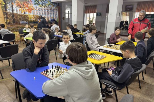mudrost-shagovshakhmatnaya-magiya-v-litsee-5E37CC9E9-CBA6-D774-4953-024207D85410.jpg