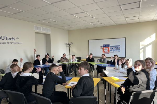 matematika-pod-shepot-volchka-intellektualnaya-igra-dlya-yunykh-znatokov-1D7BCFE73-F68D-7079-3B61-23366ECD4086.jpg
