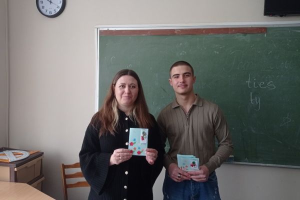 vesna-v-litsee-mertsishory-teplo-serdets-i-dobrye-pozhelaniya-32C2988885-1EB1-42BE-F98E-28E914DD854F.jpg
