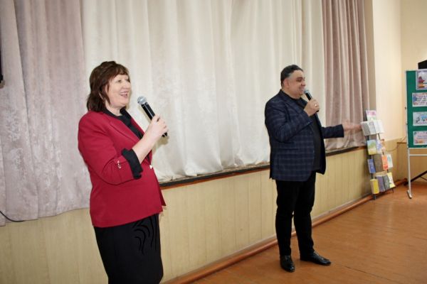 otkrytie-nedeli-detskoj-knigi-2025-7F746F2F3-1652-73ED-459D-9DF6DEDD3B36.jpg