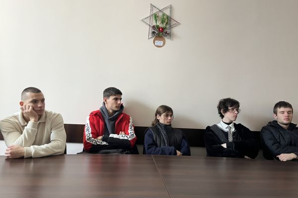v-gosti-k-zakonu-urok-pravovoj-sotsializatsii-v-prokurature-45FB8AA27-E143-8C28-393A-B217396A8903.jpg