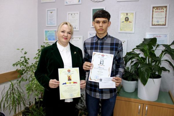 ocherednoj-stipendiat-beltskoj-episkopii-21C9E1478-4C3B-C7FD-FAB0-F72293B147D6.jpg