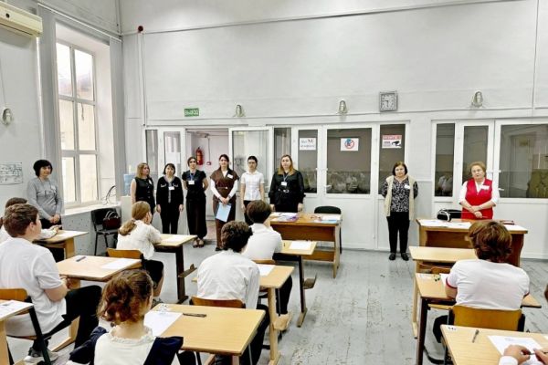 novejshaya-istoriya-devyatiklassnikov-4EA2AF1F7-FD3E-145C-D81E-62BB4081061F.jpg